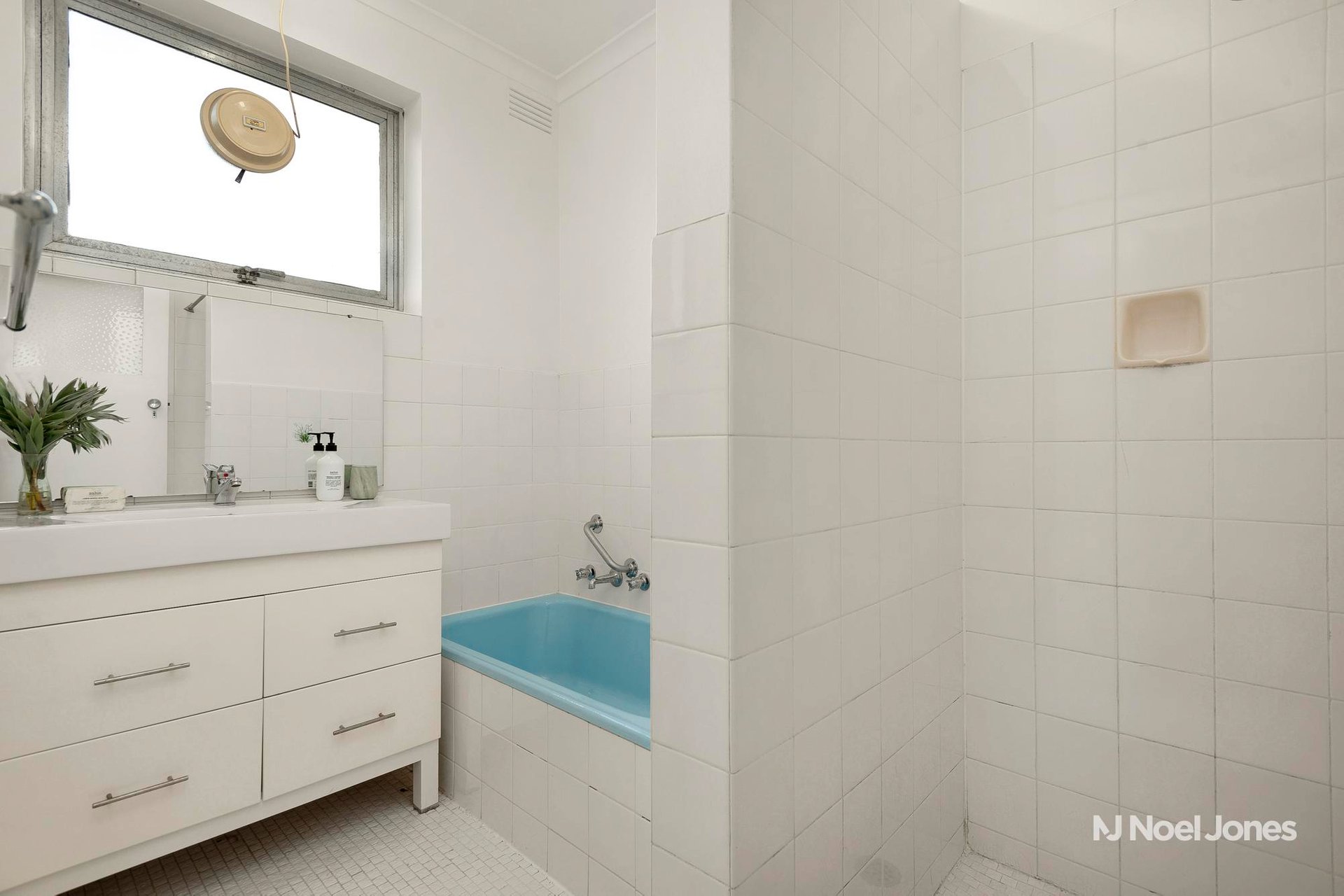 2/14 Yarrbat Avenue, Balwyn image 6