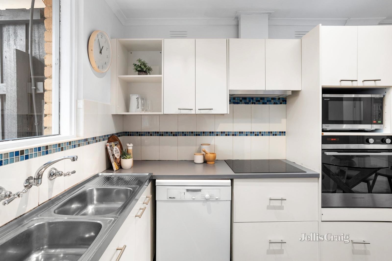 2/140 Nelson Road, Box Hill North image 4