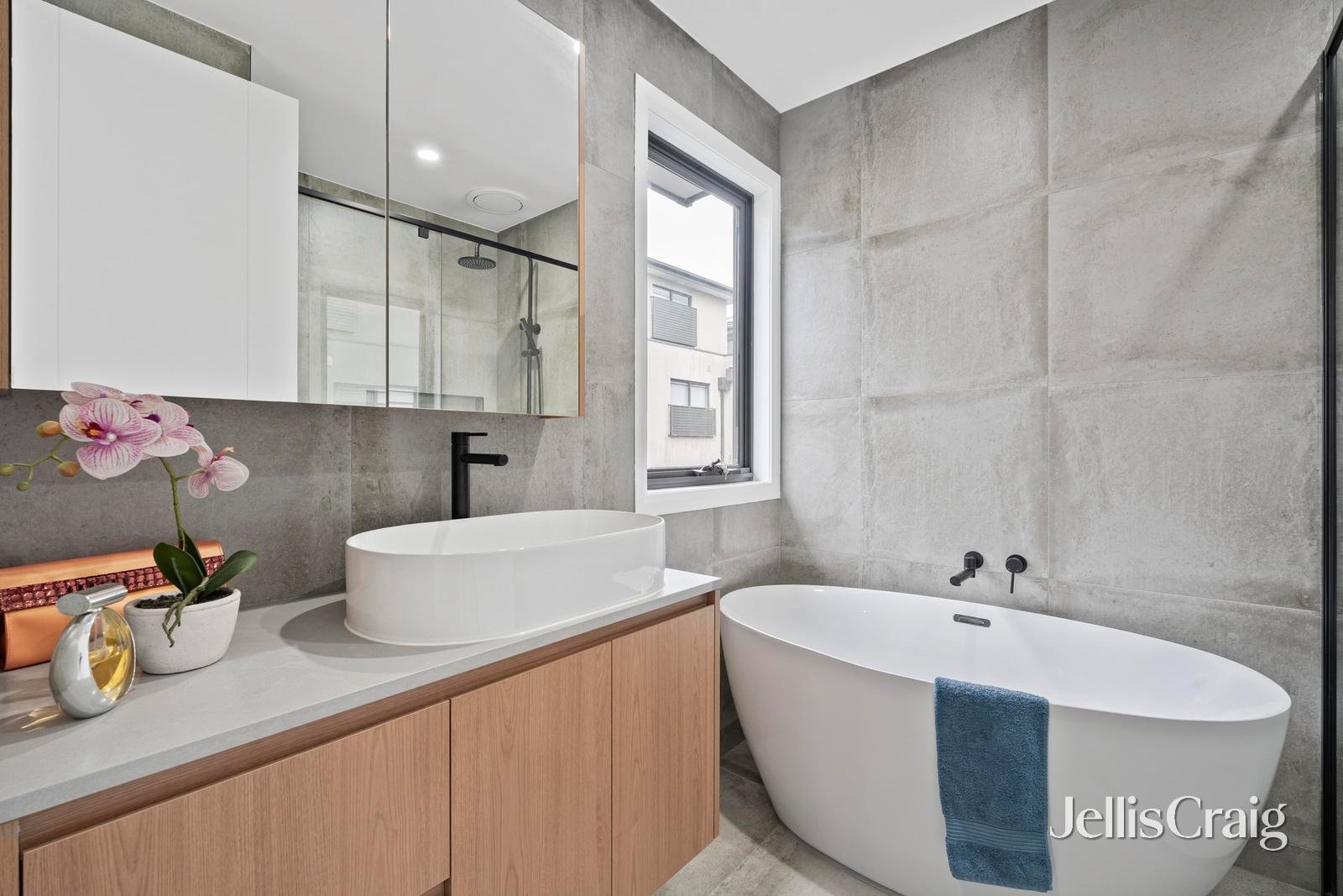 2/140 Parker Street, Templestowe image 7