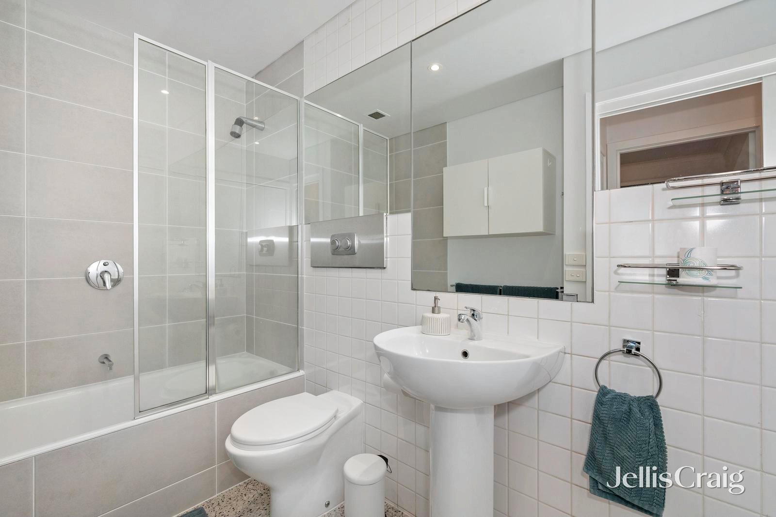 2/140 Queens Parade, Fitzroy North image 5