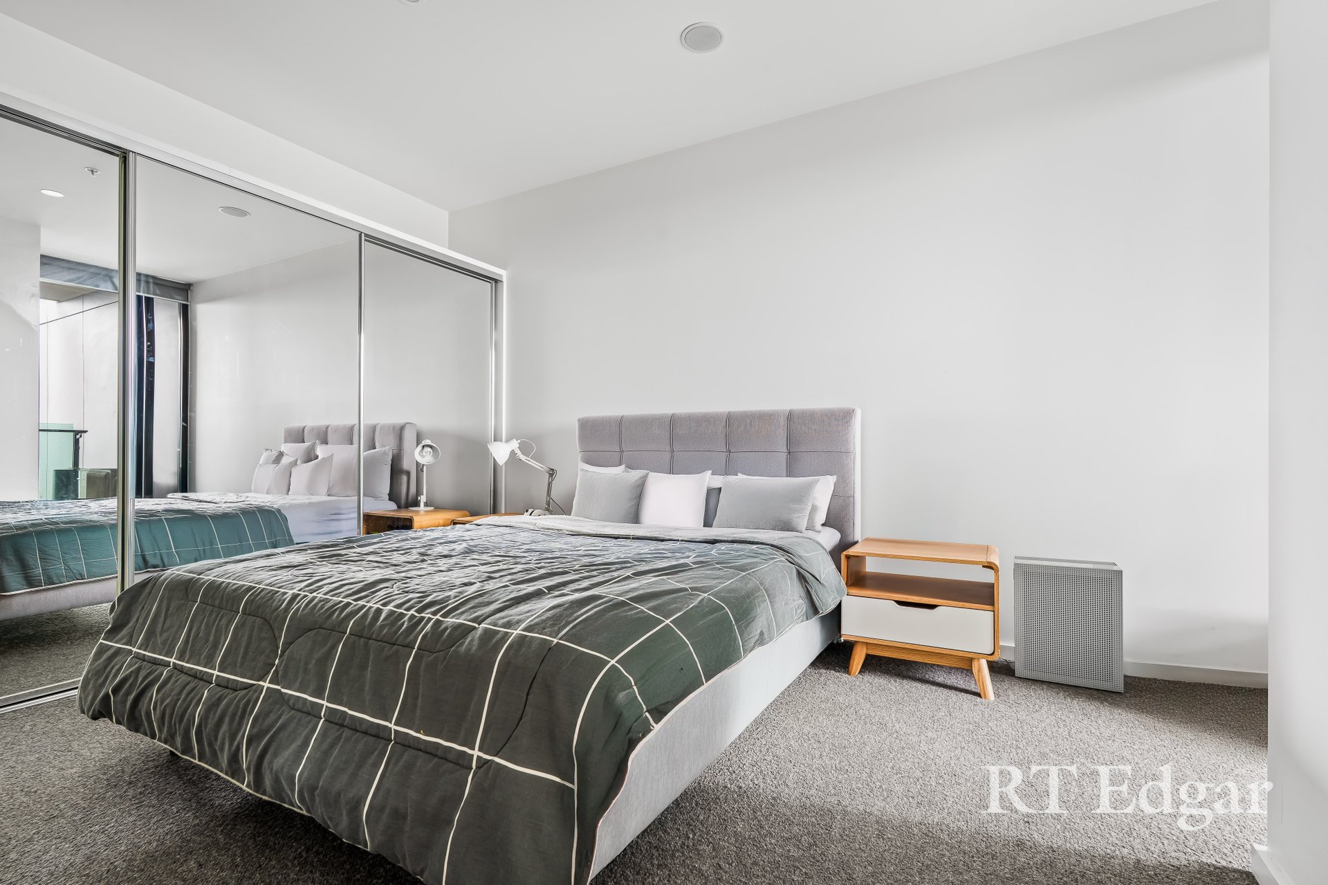 Property Gallery Thumbnail 4