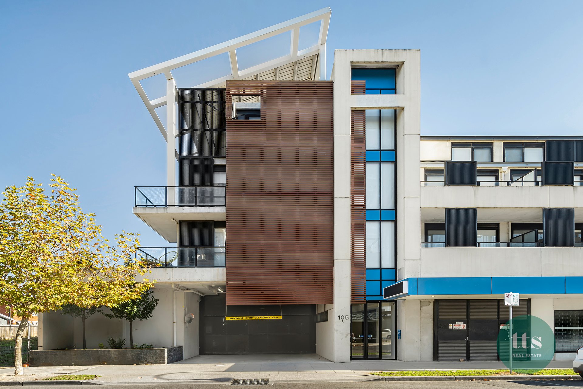 214/105 Pier Street, Altona image 1