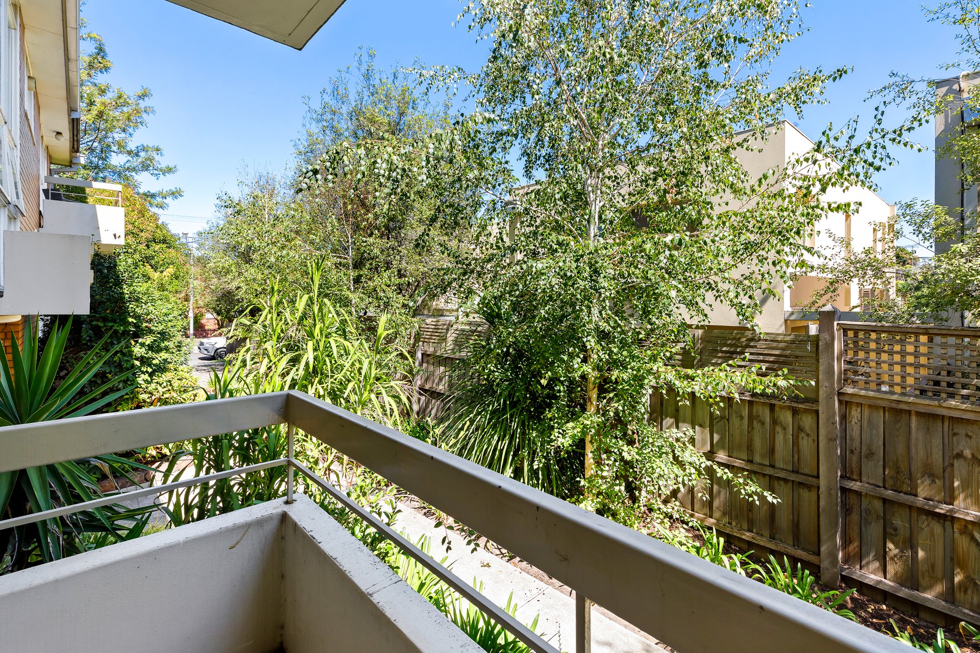 Property Gallery Thumbnail 5