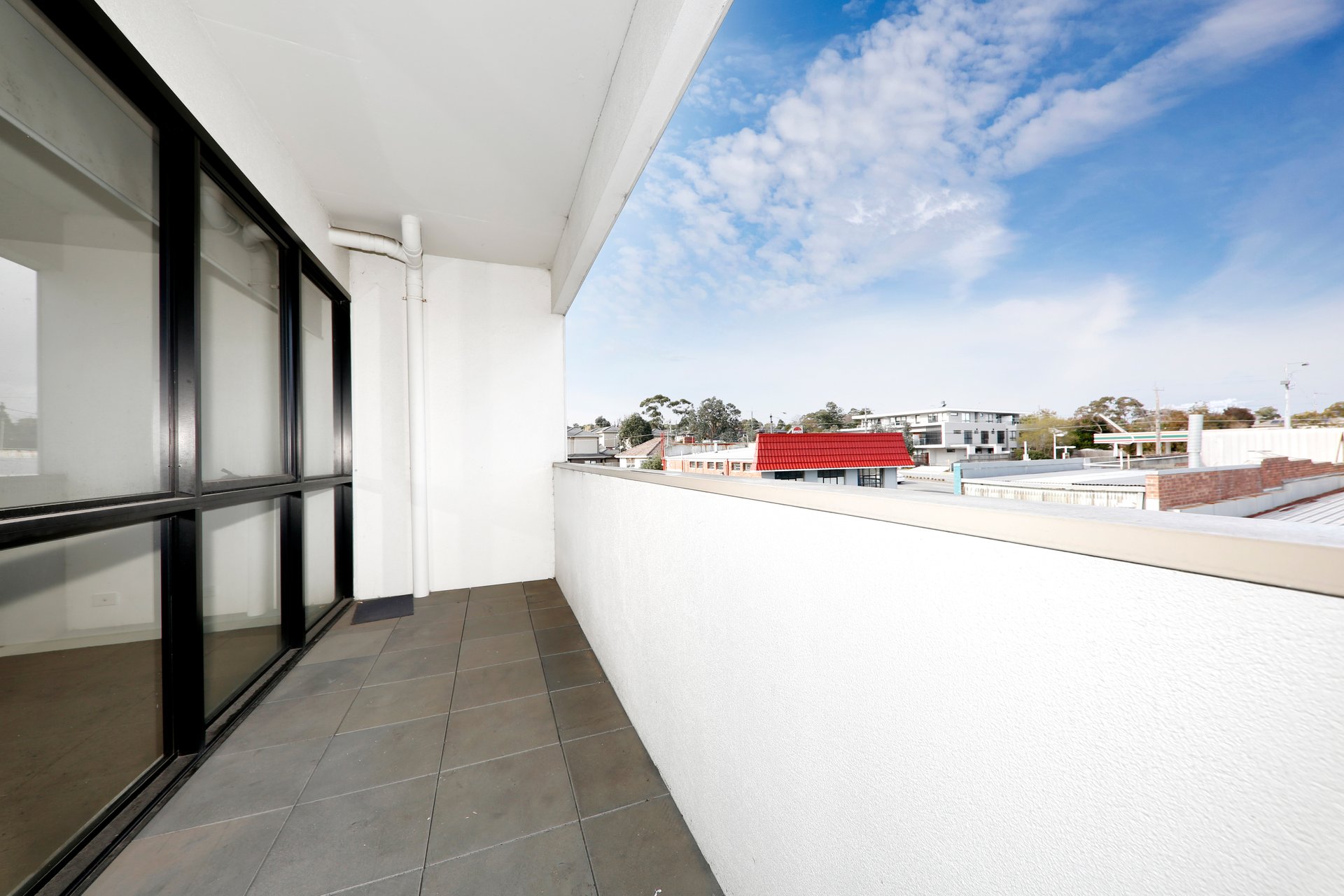 214/300 Middleborough Road, Blackburn&nbsp;South image 3