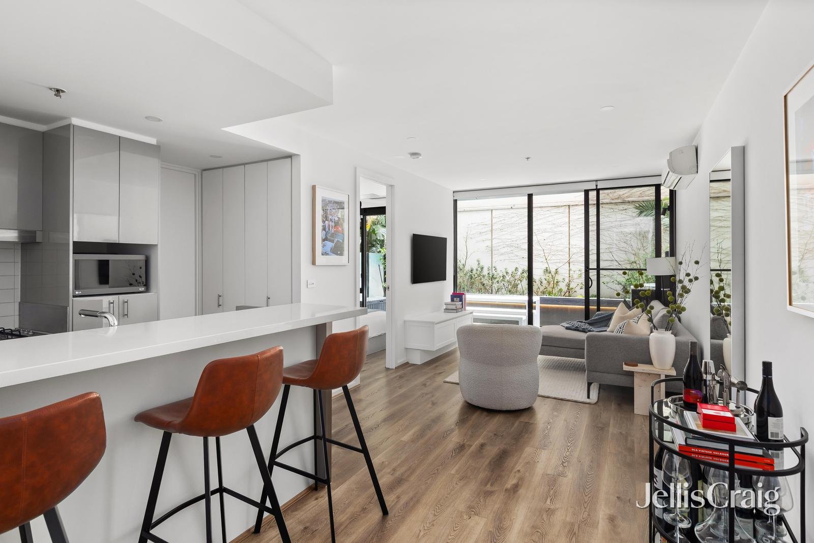 214/57 Bay Street, Port&nbsp;Melbourne image 2