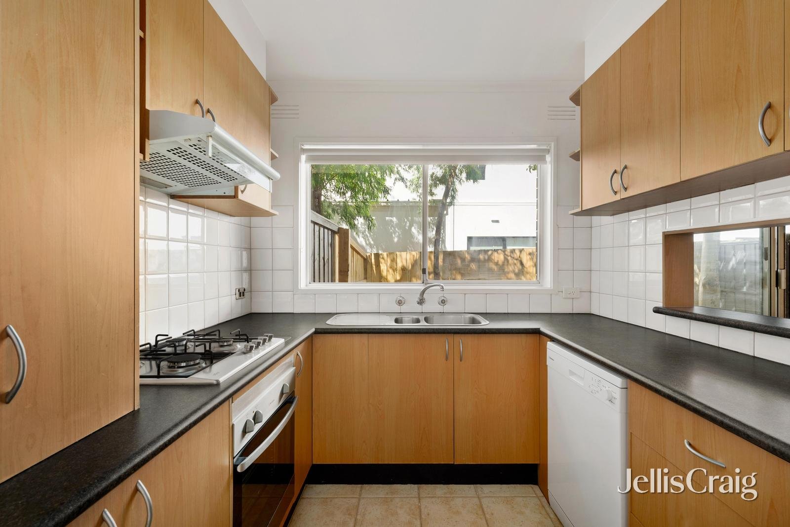 2/146 Eglinton Street, Kew image 4