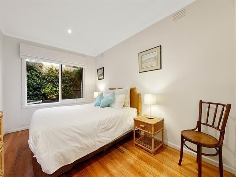 2/146 Glen Iris Road, Glen Iris image 4