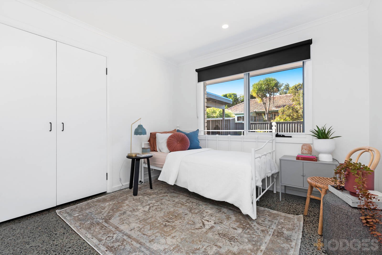 2 / 147 Charman Road Beaumaris