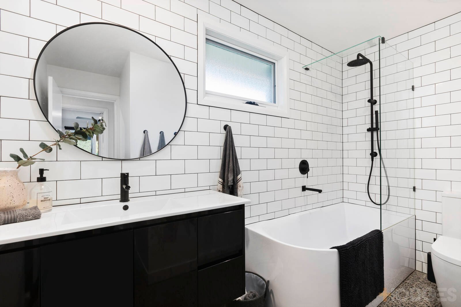 2 / 147 Charman Road Beaumaris