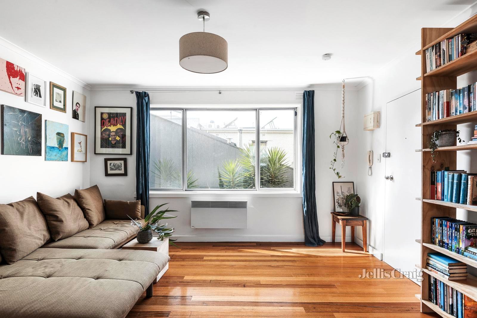 2/147 Hotham Street, Collingwood image 2