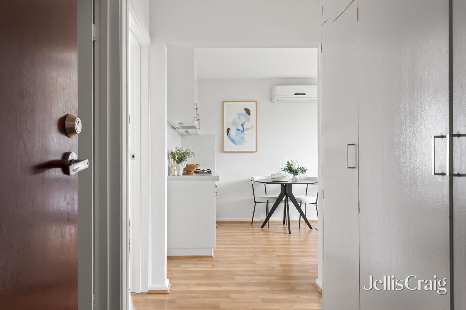 2/15-17 Karen Street, Highett image 7