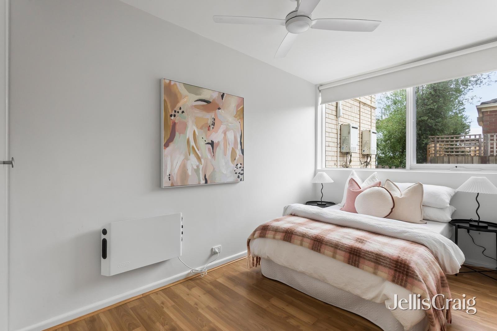 2/15-17 Karen Street, Highett image 8