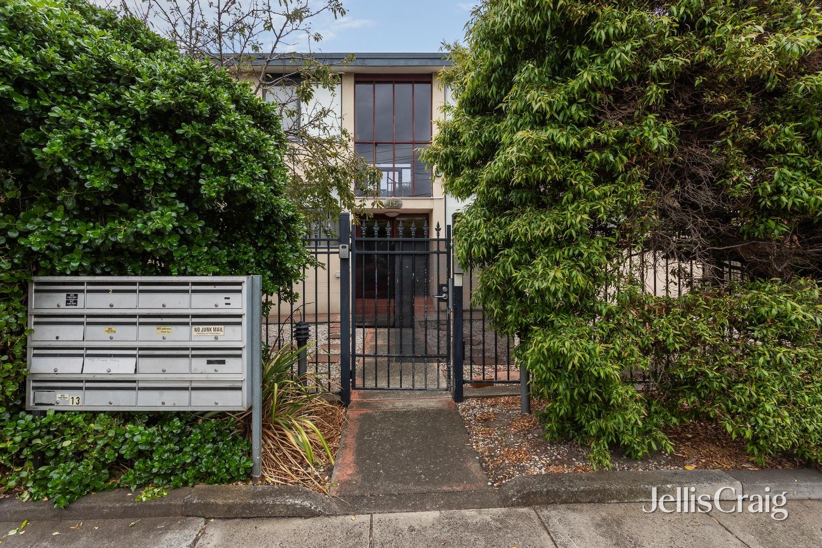 2/15-17 Karen Street, Highett image 12
