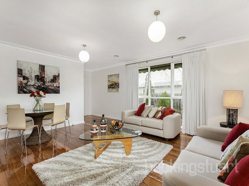 2/15 Albert Crescent, Surrey Hills image 3