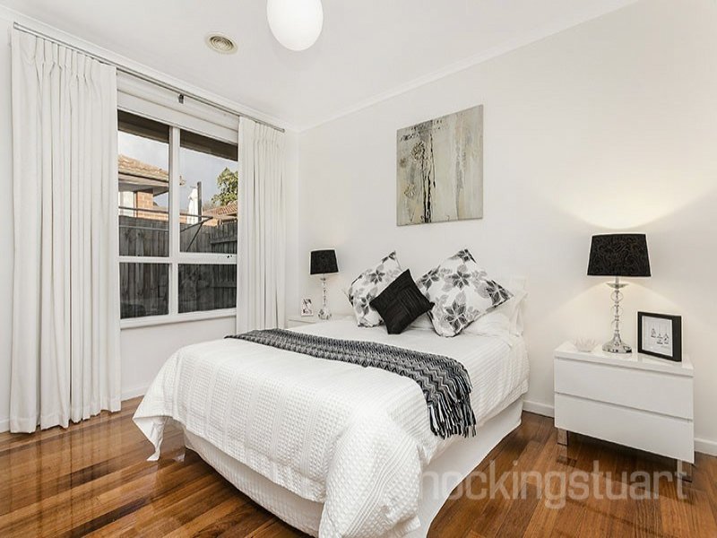 2/15 Albert Crescent, Surrey Hills image 8