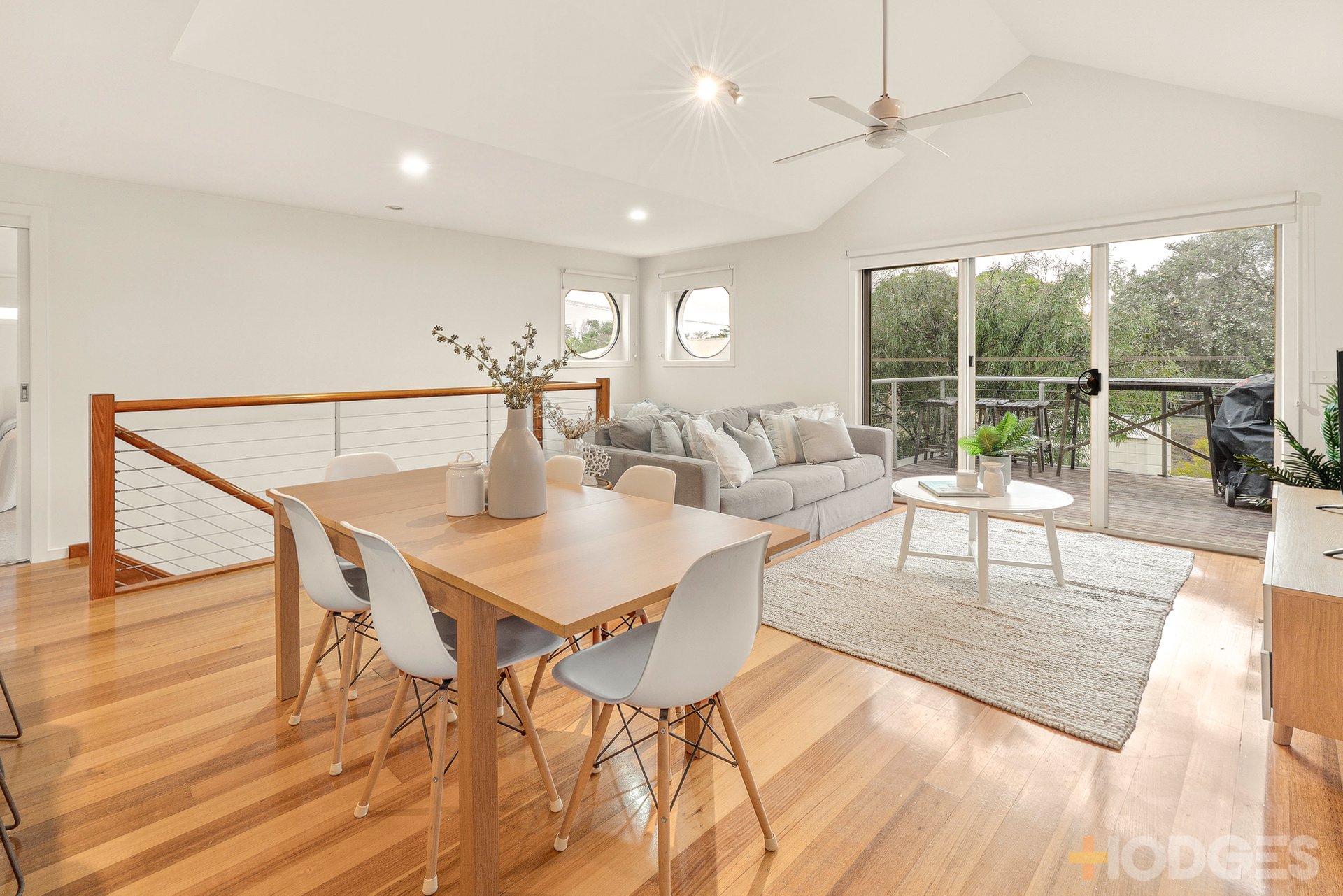 2 / 15 Baker Street Ocean Grove
