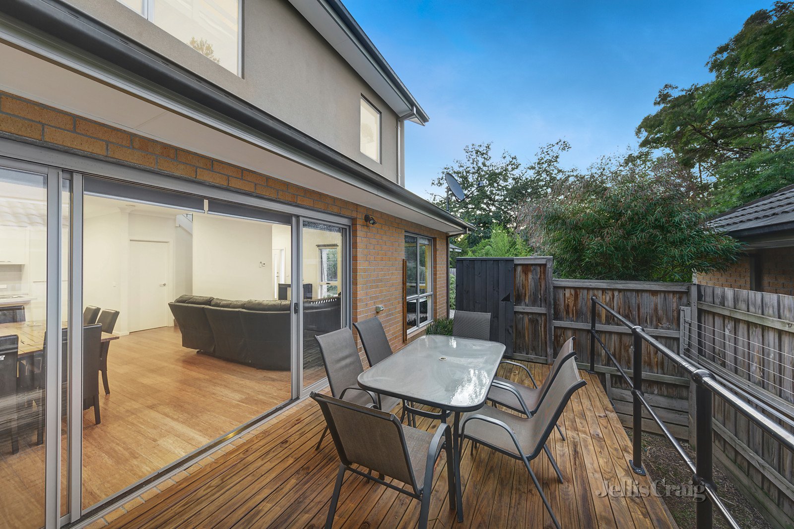 2/15 Cecil Street, Eltham image 4