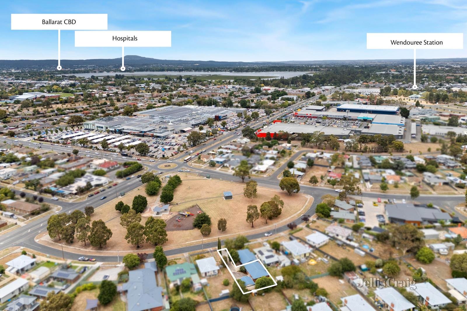 2/15 Daffodil Street, Wendouree image 4