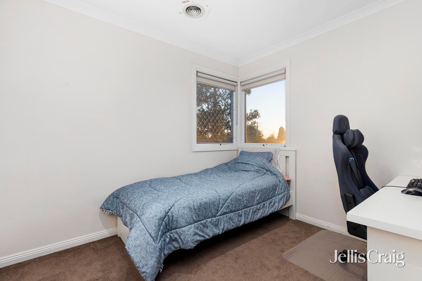 2/15 Emerald Street, Mount&nbsp;Waverley image 12