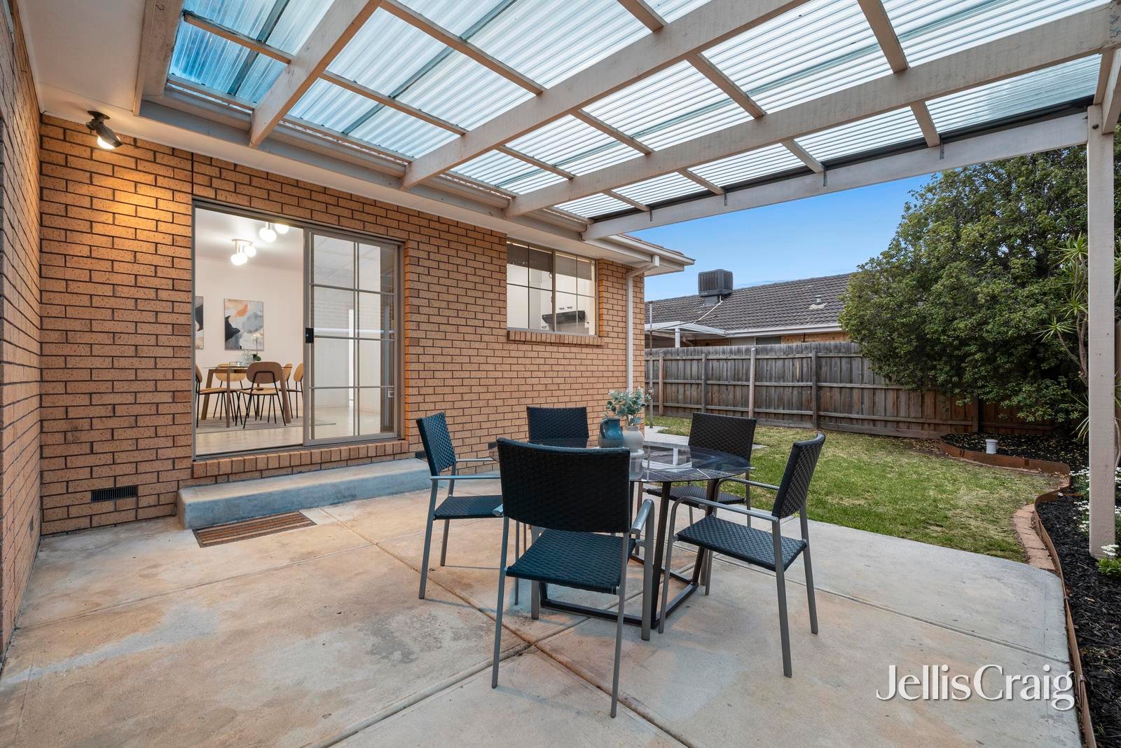 2/15 Gilmour Road, Bentleigh image 16