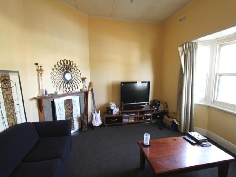 215 Grant Street, Golden Point image 3