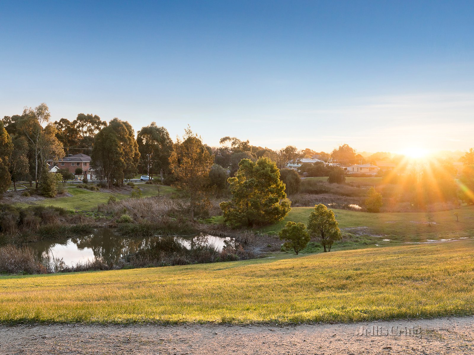 2/15 Hastings Avenue, Blackburn South image 9