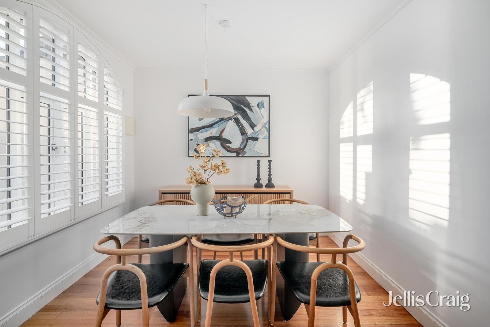 2/15 Hyland Street, South Yarra image 3