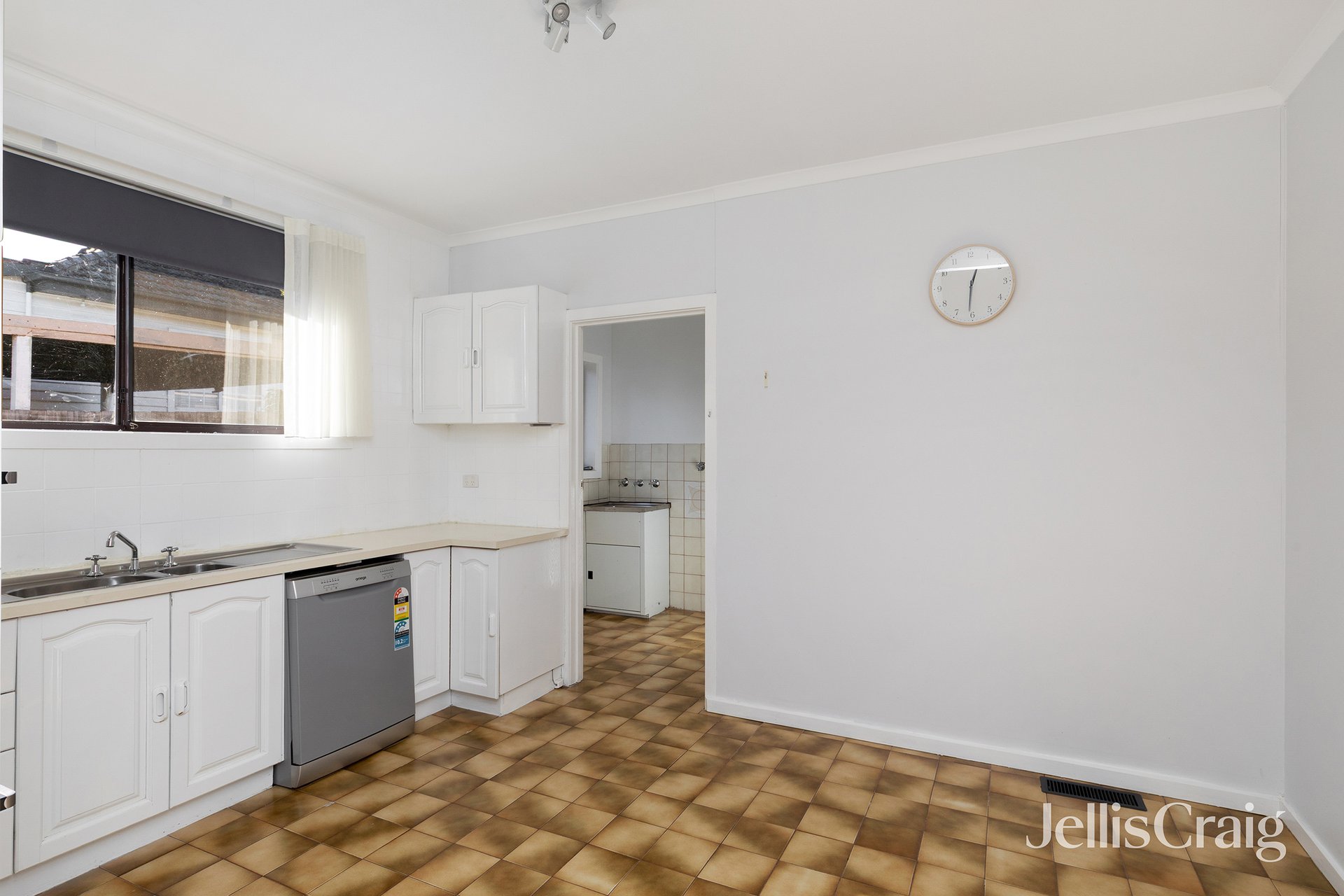 2/15 Lambourn Road, Watsonia image 3