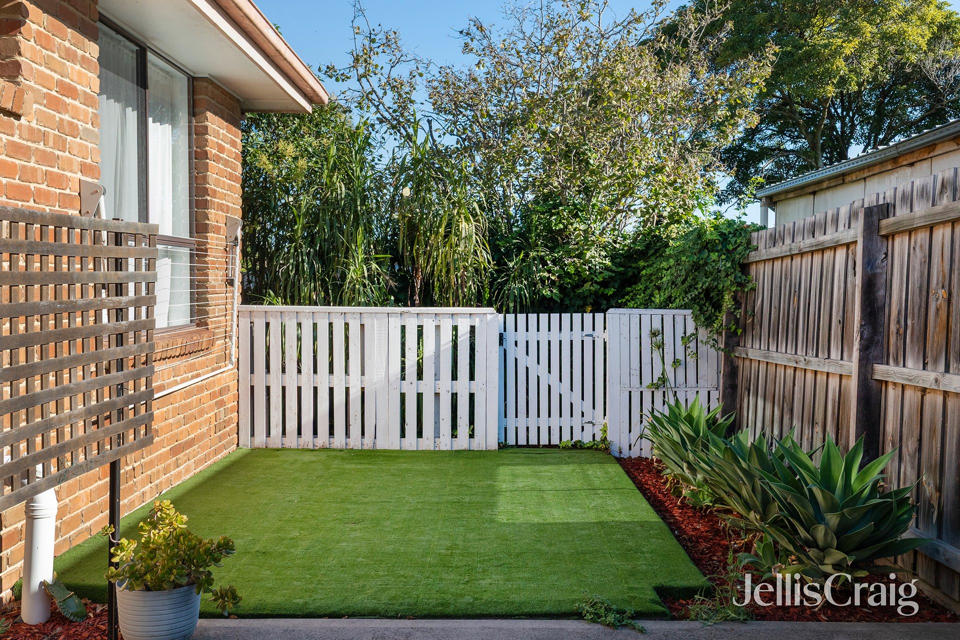 2/15 Lambourn Road, Watsonia image 9