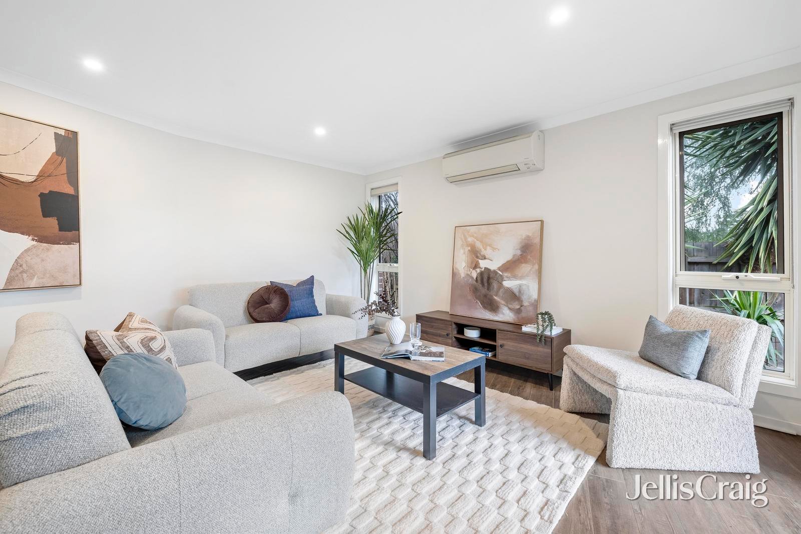 2/15 Matlock Road, Wantirna&nbsp;South image 2