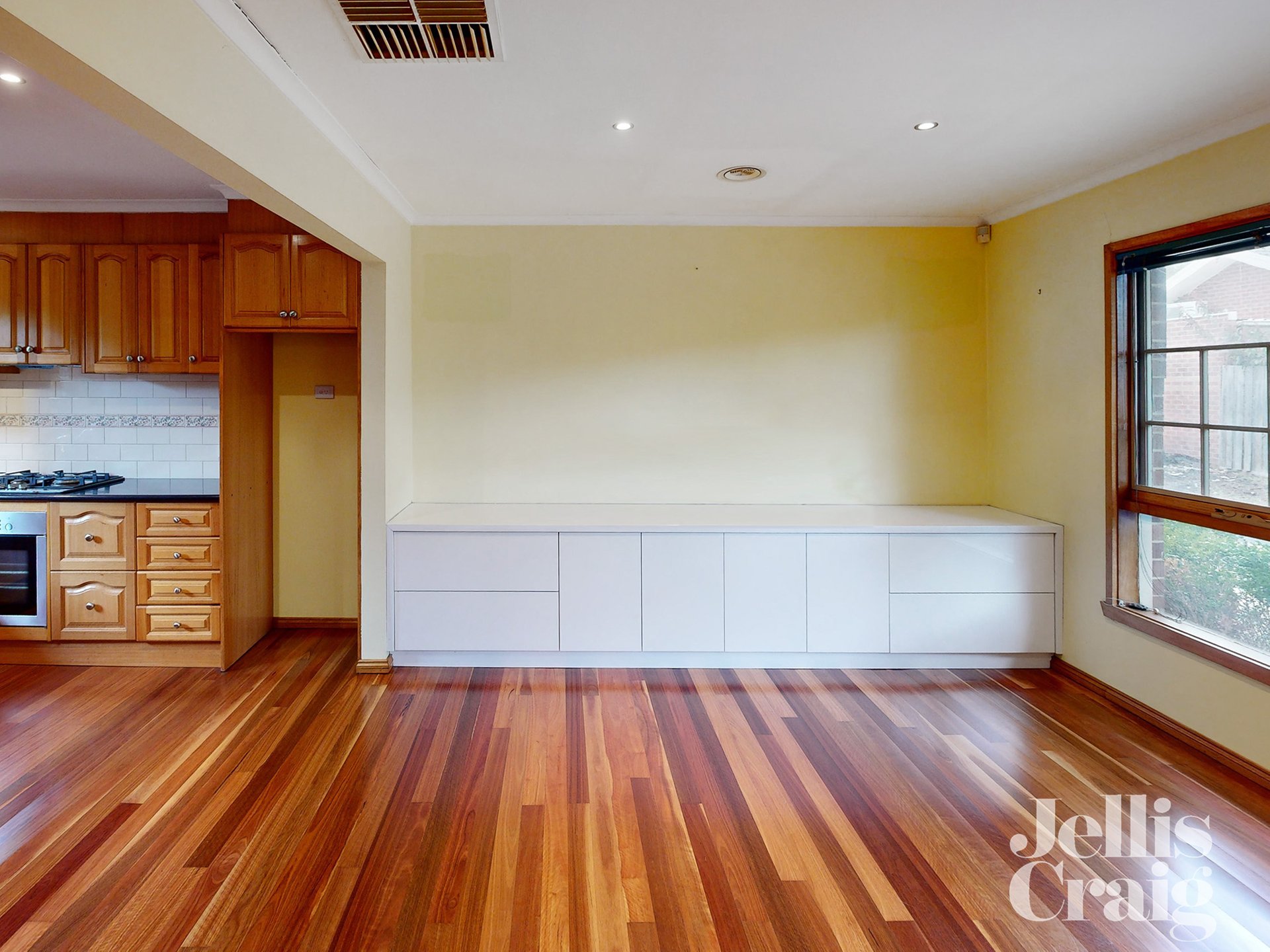 2/15 Maverston Street, Glen&nbsp;Iris image 2