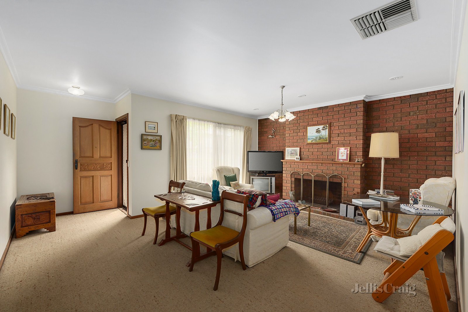 2/15 Meadow Grove, Deepdene image 2
