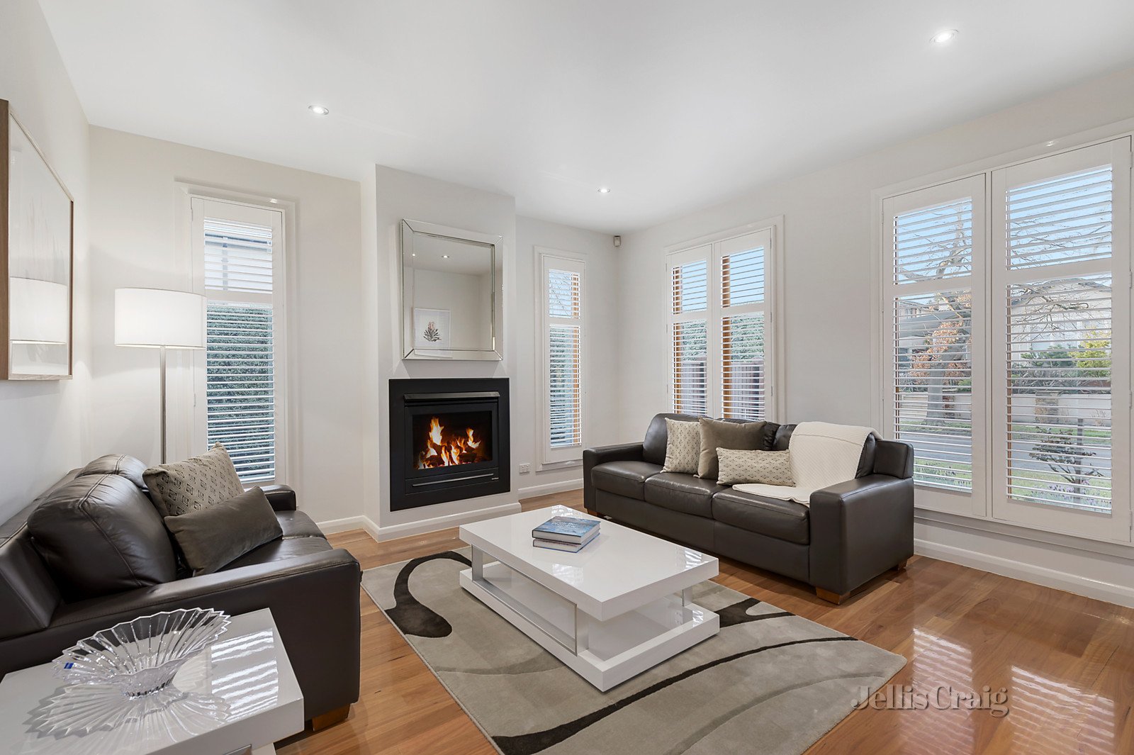 2/15 Mernda Avenue, Ashburton image 3