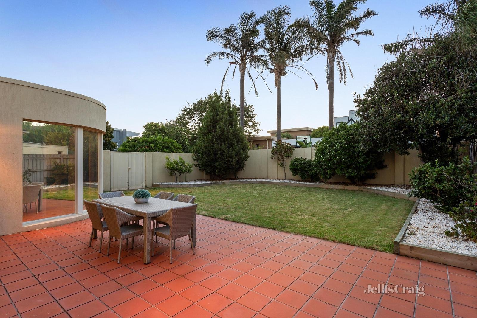 2/15 Milan Street, Mentone image 9