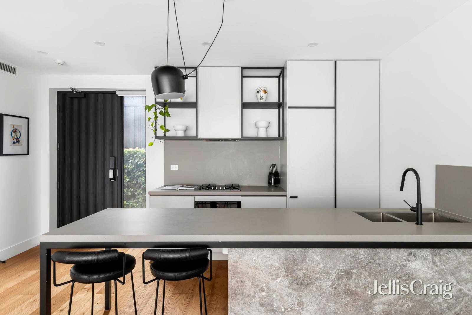 2/15 Osborne Grove, Preston image 4