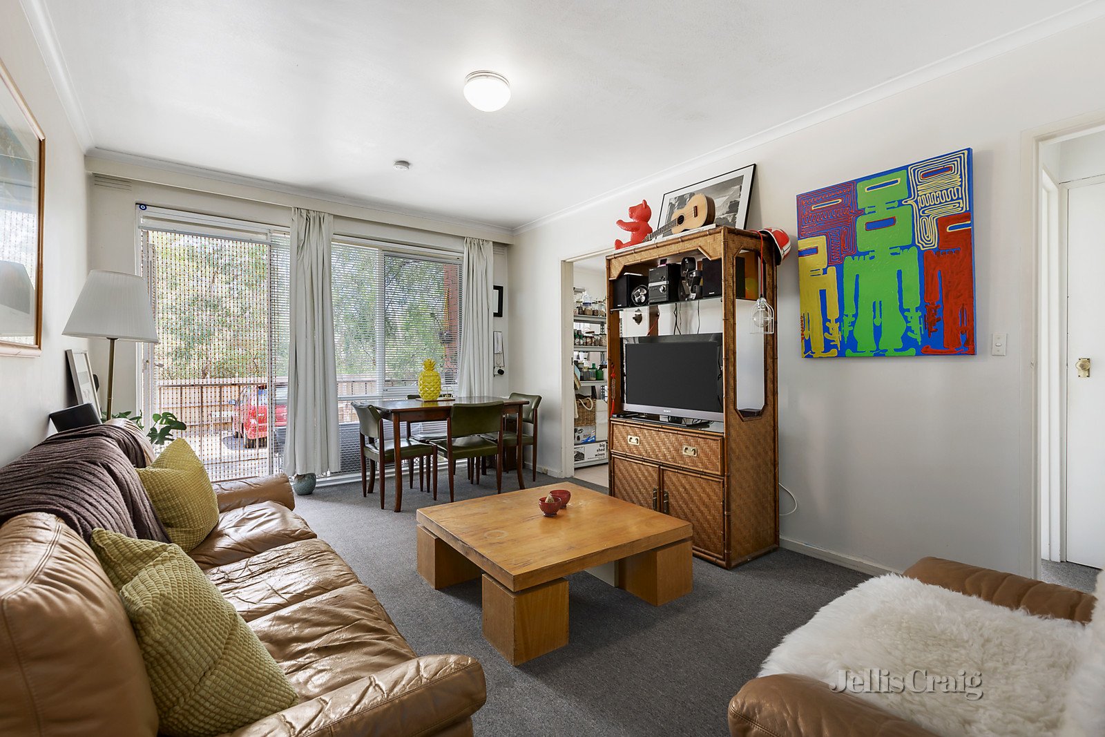 2/15 Rucker  Street, Northcote image 2