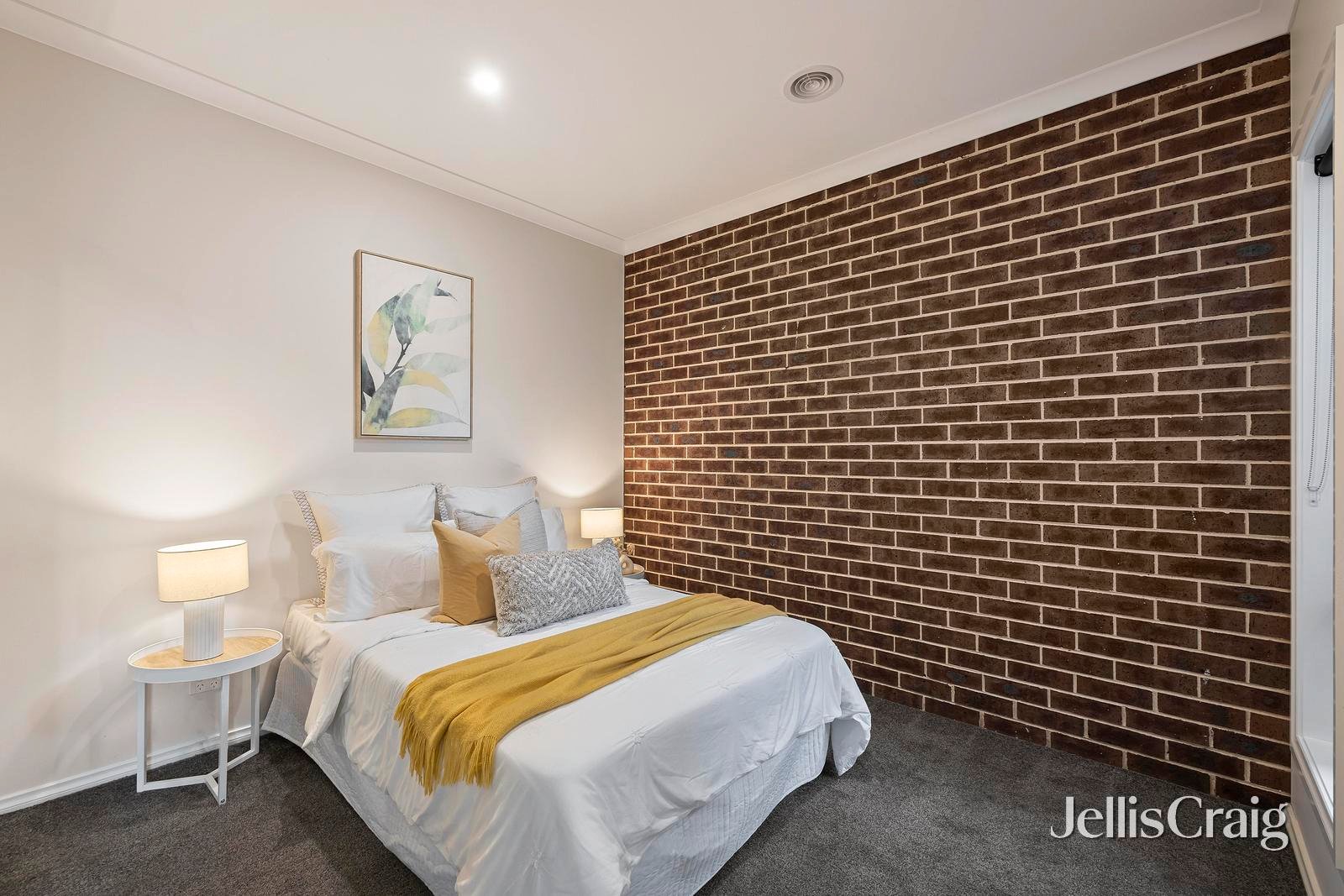 2/15 Selkirk Avenue, Wantirna image 6