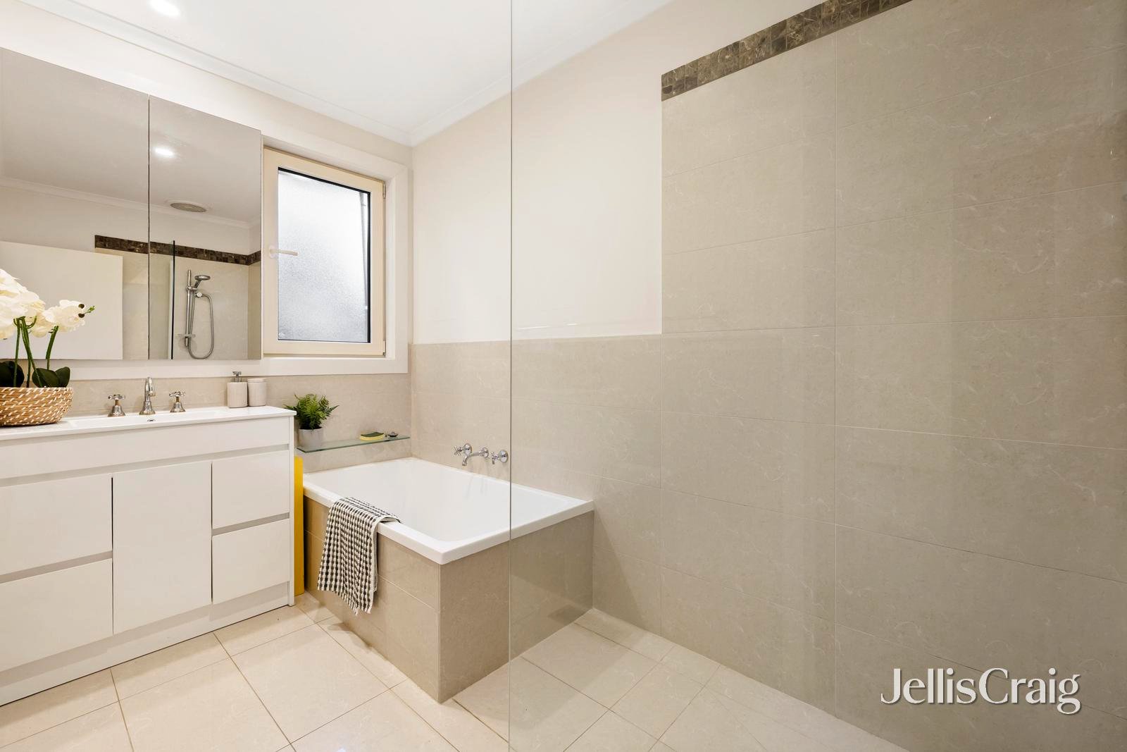 2/15 Shady Grove, Nunawading image 7