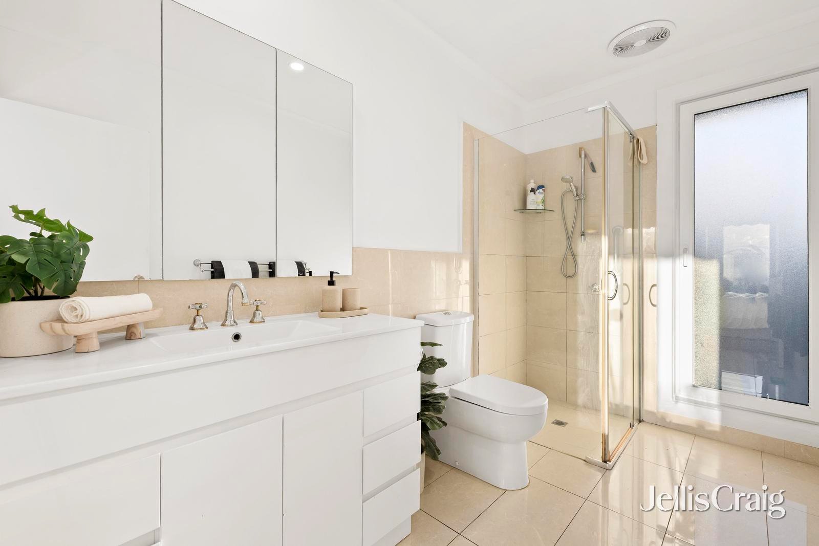 2/15 Shady Grove, Nunawading image 9