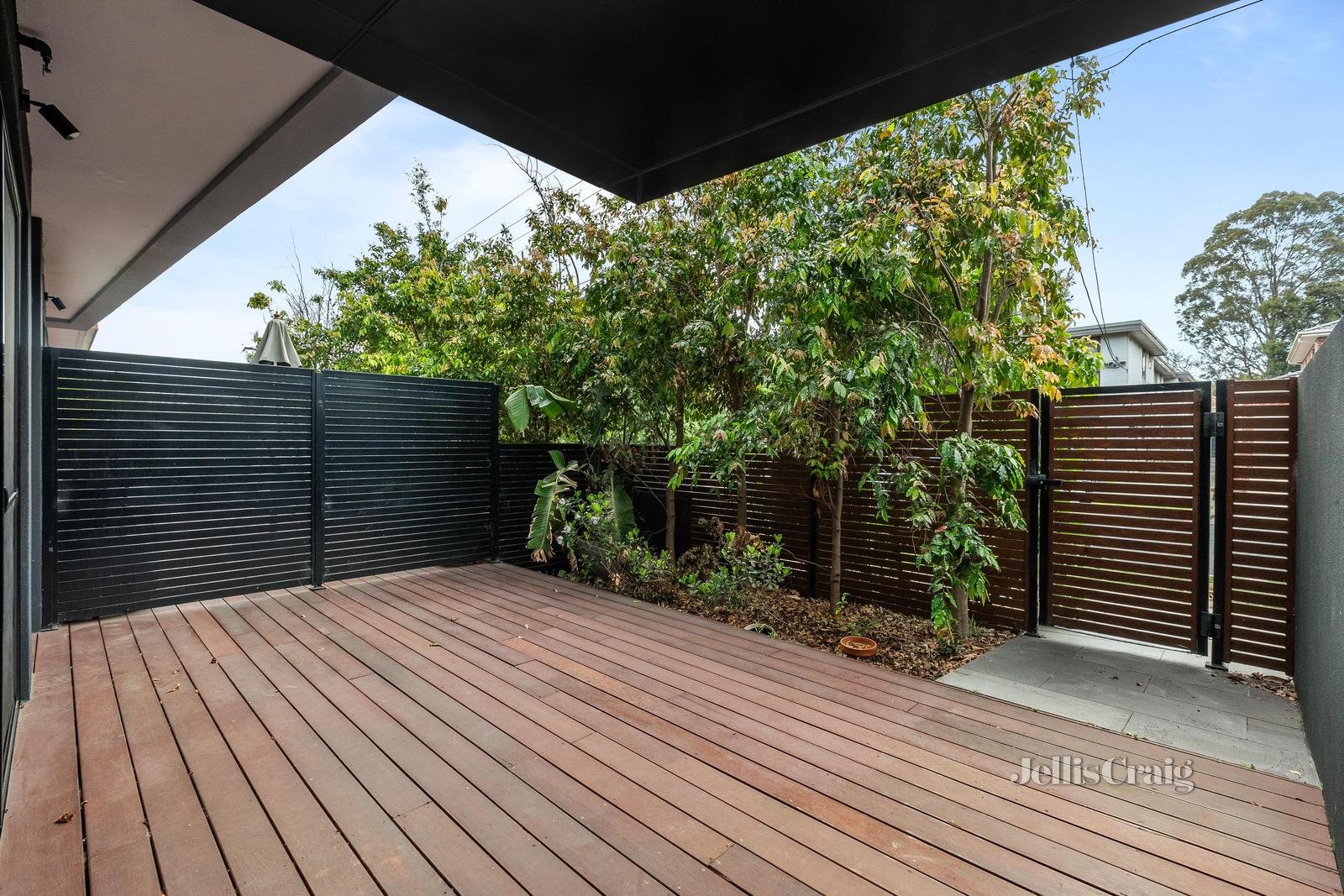 2/15 Vickery Street, Bentleigh image 8