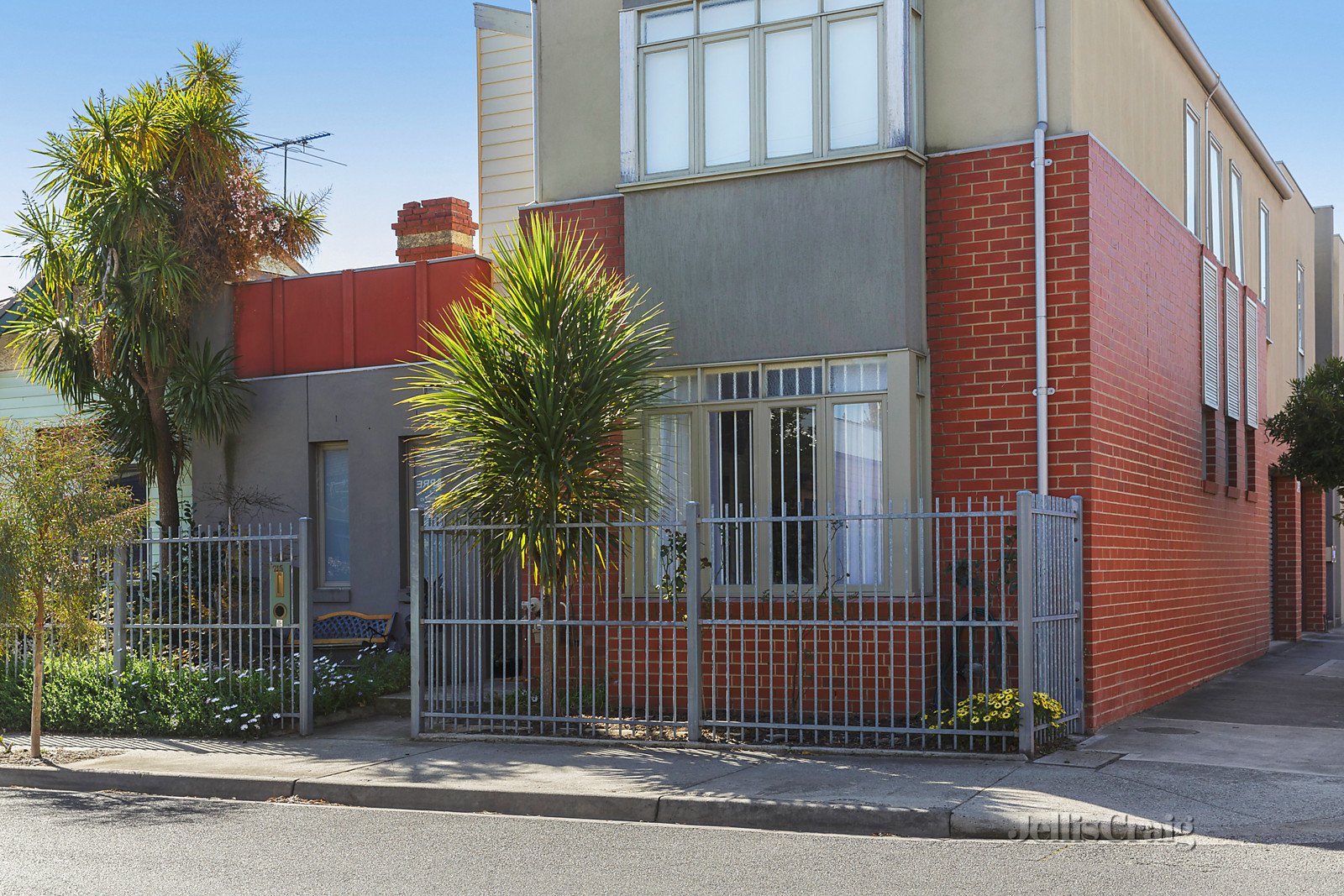 215 Victoria Street, Brunswick image 1