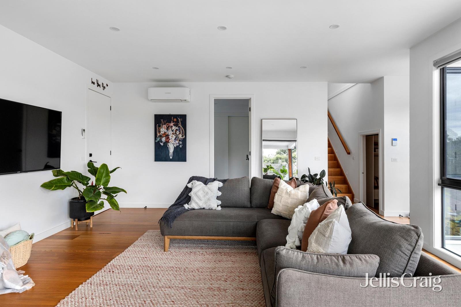 2/15 Virginia Court, Montmorency image 5