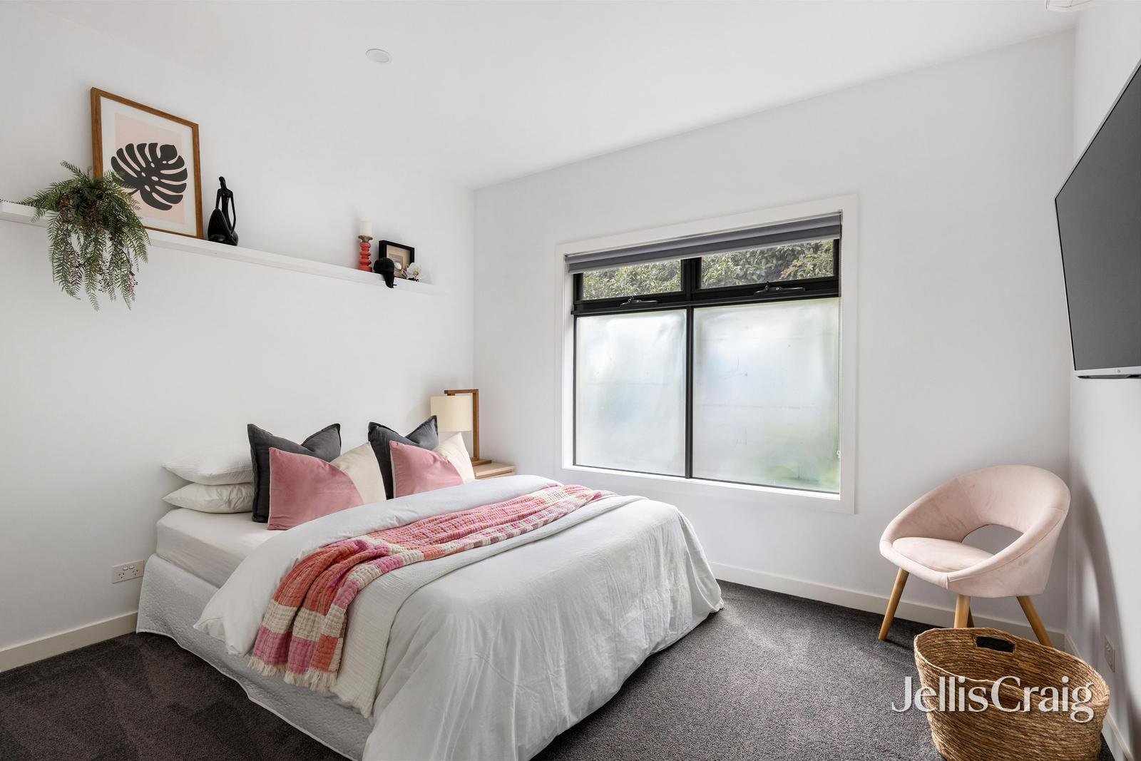 2/15 Virginia Court, Montmorency image 13