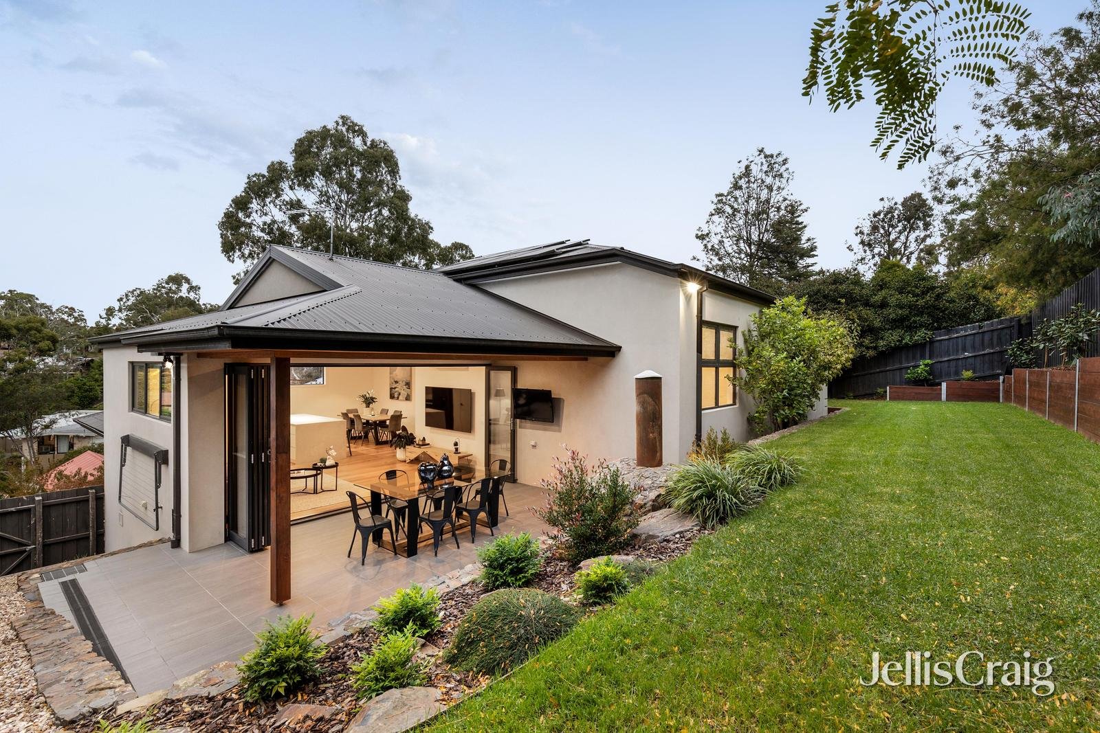 2/15 Virginia Court, Montmorency image 19