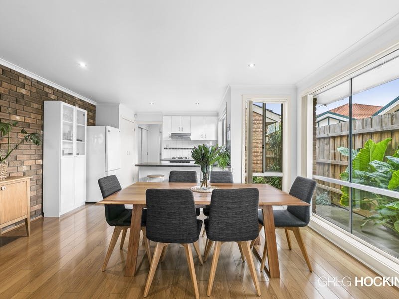 2/150 Merton Street, Altona&nbsp;Meadows image 4