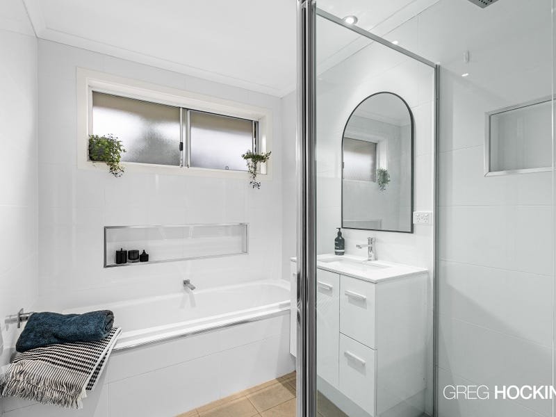 2/150 Merton Street, Altona&nbsp;Meadows image 6