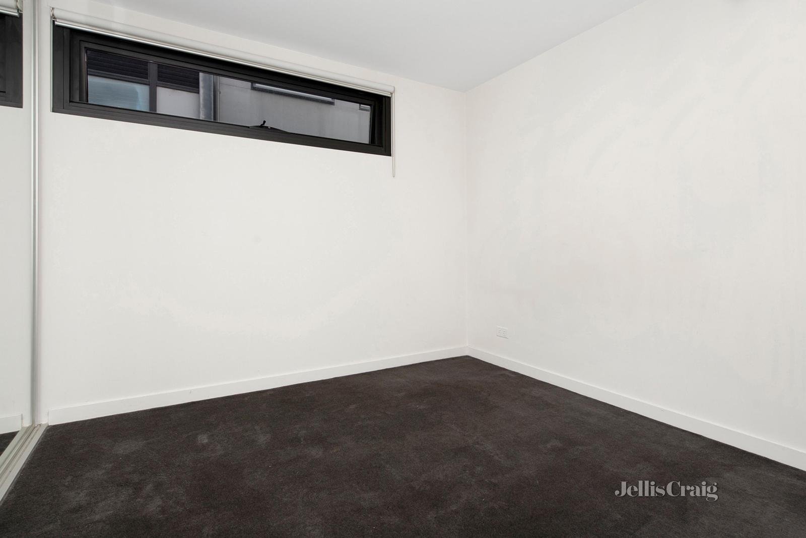 215/1044-1046 Mount Alexander Road, Essendon image 4