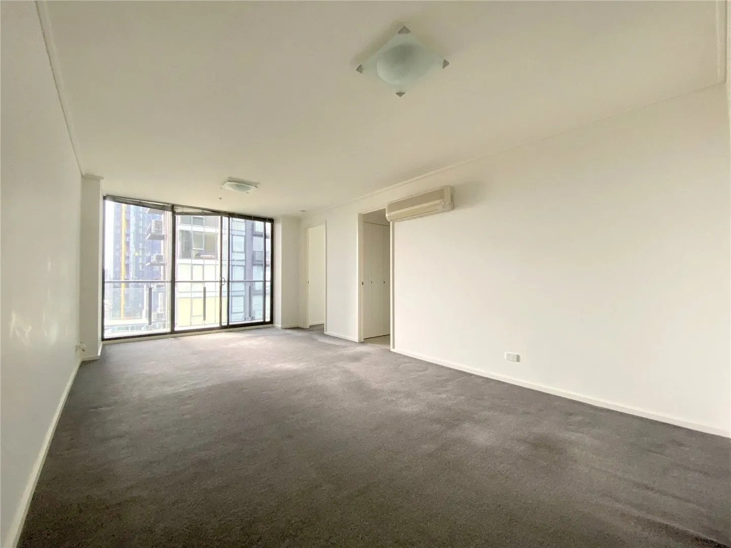 215 / 173 City Road SOUTHBANK