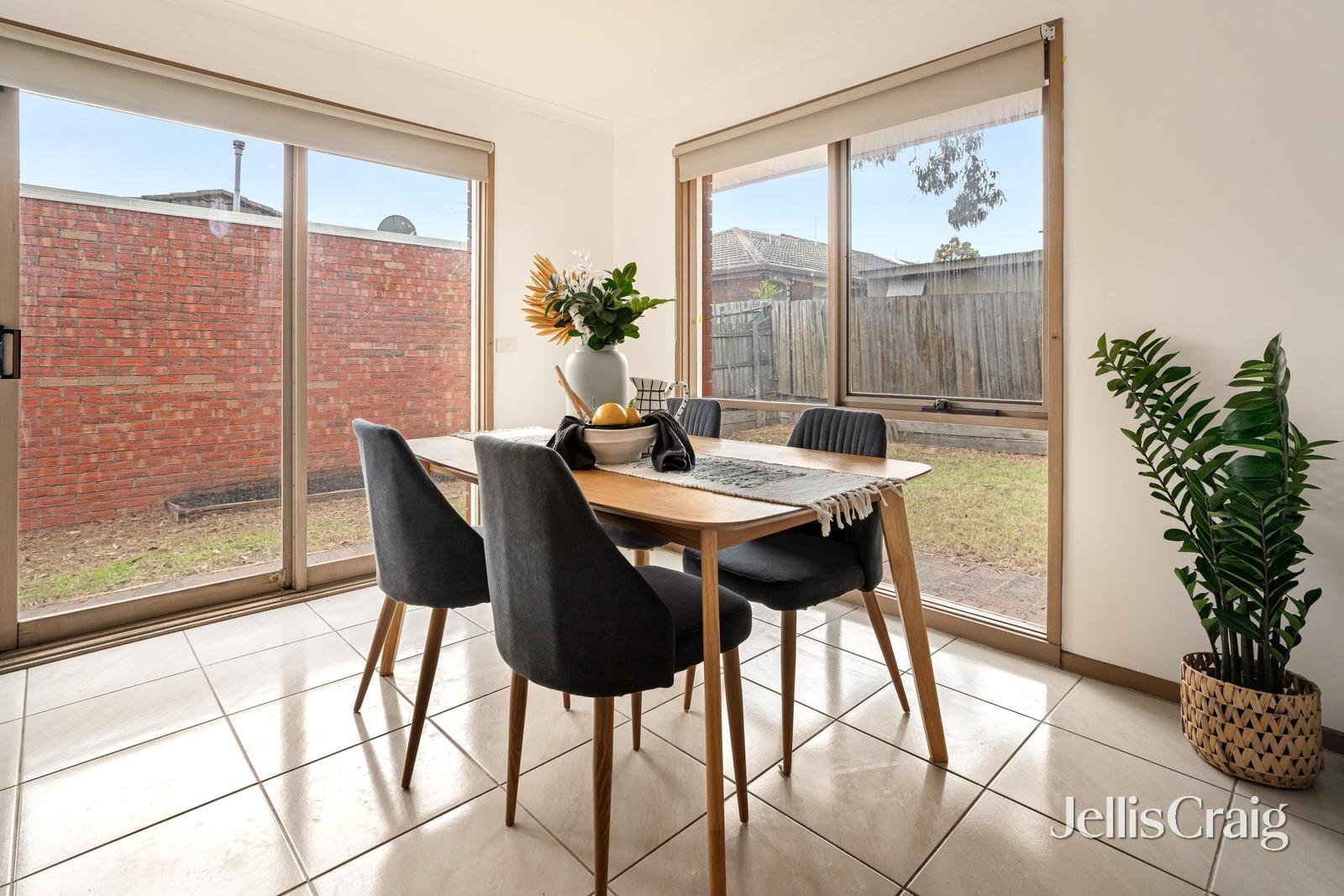 2/152 Warrigal Road, Mentone image 7