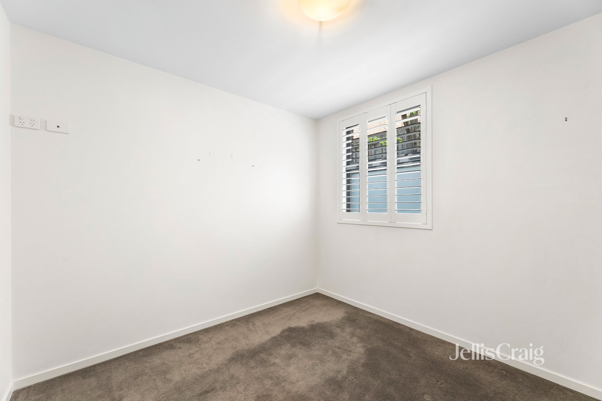 2/1526 High Street, Glen Iris image 3